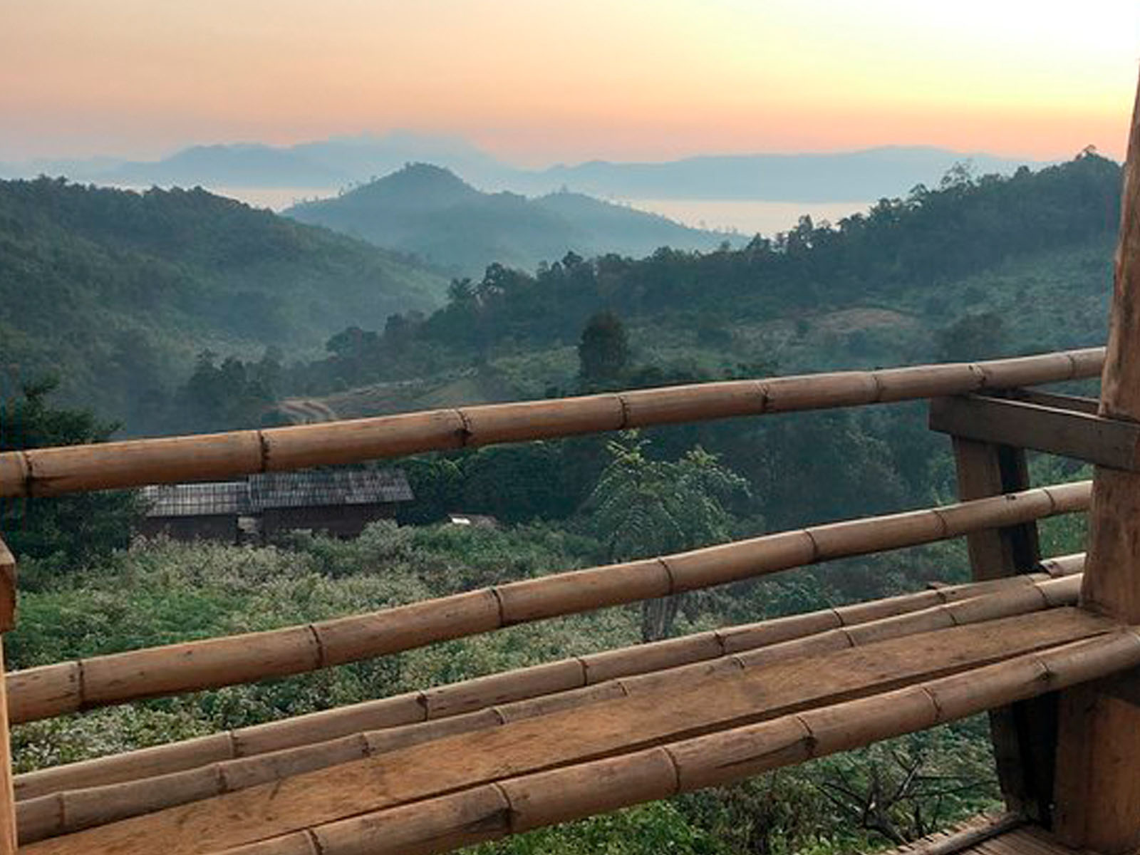 Absolument unique et authentique | Chiang Mai Trekking | Le meilleur trekking à Chiang Mai avec Piroon Nantaya
