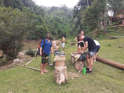 Photos de nos clients | Chiang Mai Trekking | Le meilleur trekking à Chiang Mai avec Piroon Nantaya