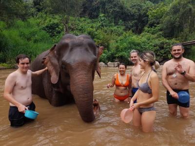 Arnaud, Daphne, Quentin, Stewart, Ingrid | Chiang Mai Trekking | Le meilleur trekking à Chiang Mai avec Piroon Nantaya