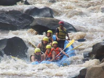 3-days/2-nights Trekking Tour & Wildwater Rafting | Chiang Mai Trekking | Le meilleur trekking à Chiang Mai avec Piroon Nantaya