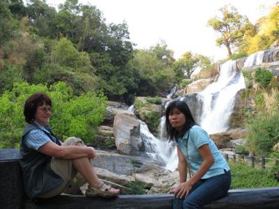 Doi Inthanon National Park & Wachiratarn Waterfall | Chiang Mai Trekking | Le meilleur trekking à Chiang Mai avec Piroon Nantaya