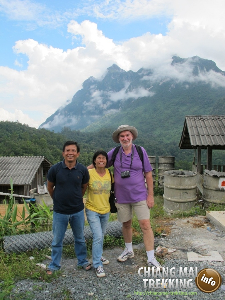 Day Trip Chiang Dao Cave & Doi Luang Chiang Dao Mountain | Chiang Mai Trekking | Le meilleur trekking à Chiang Mai avec Piroon Nantaya