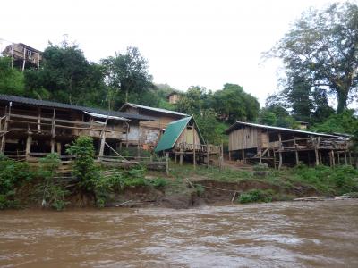 Authentic trekking  With Volonteers  Chirstian German School Chiangmai. | Chiang Mai Trekking | Le meilleur trekking à Chiang Mai avec Piroon Nantaya