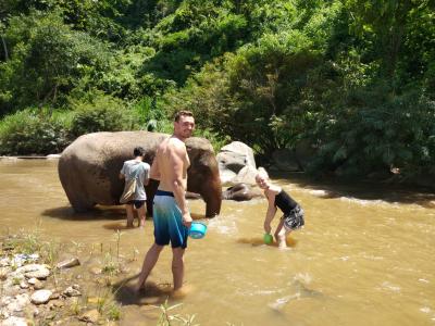 Zhaojianhua & Auriane & Ozhan | Chiang Mai Trekking | Le meilleur trekking à Chiang Mai avec Piroon Nantaya