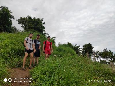One day trekking only walk 6-7 hours | Chiang Mai Trekking | Le meilleur trekking à Chiang Mai avec Piroon Nantaya